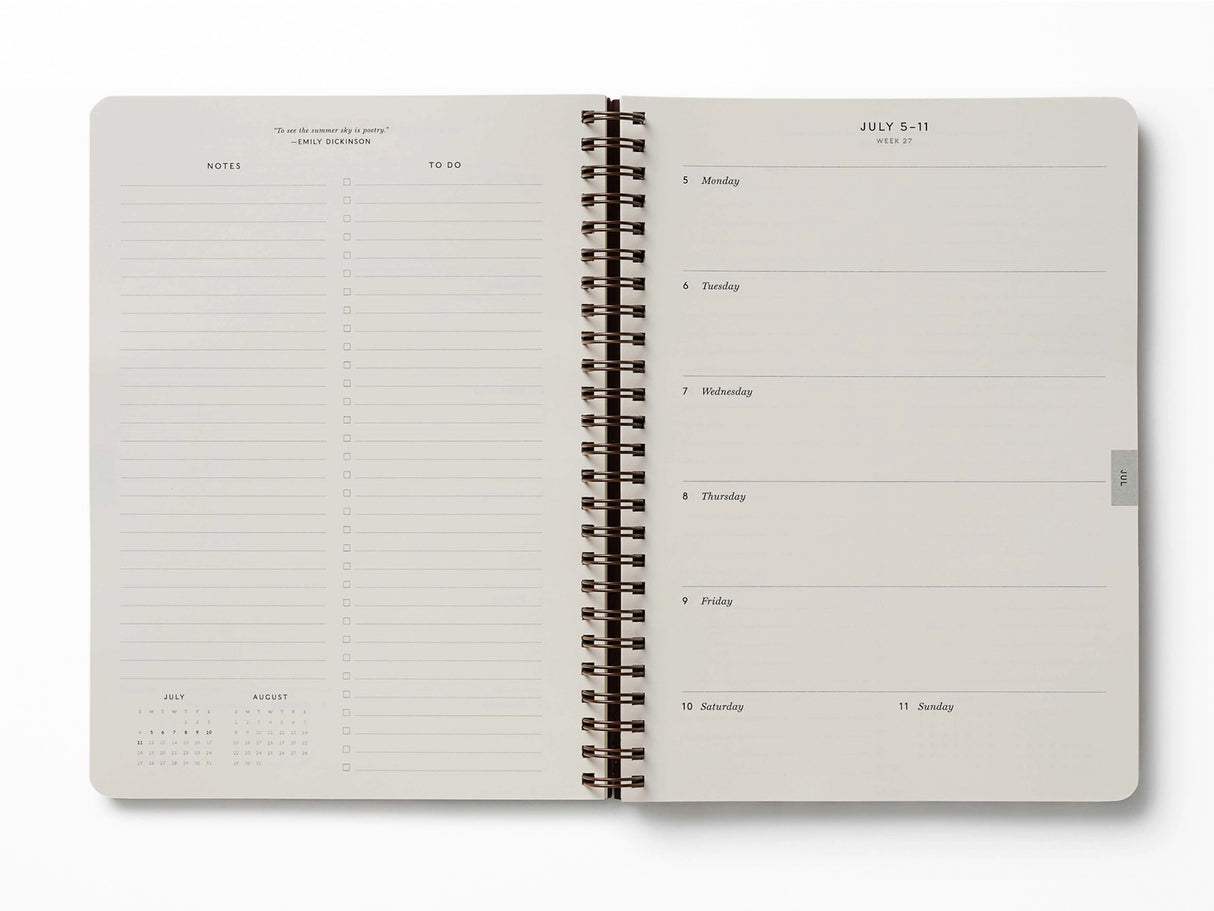 2027 Sage Hydrangea 12-Month Softcover Spiral Planner