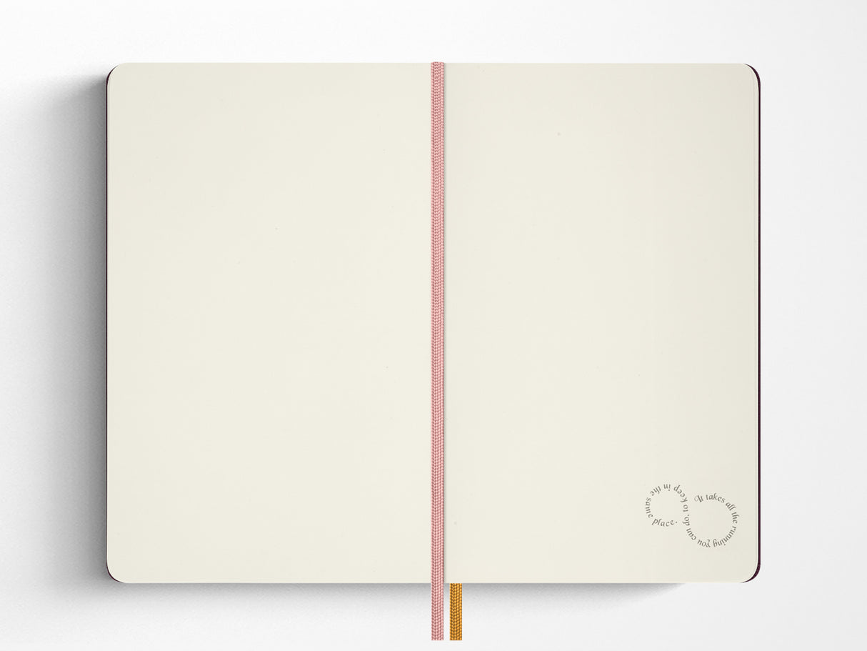 Alice's Adventures in Wonderland Notebook - Queen of Hearts