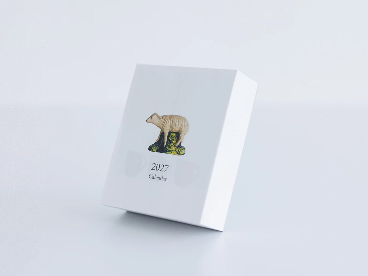 Hobonichi Weeksdays: Daily Desktop Calendar 2027