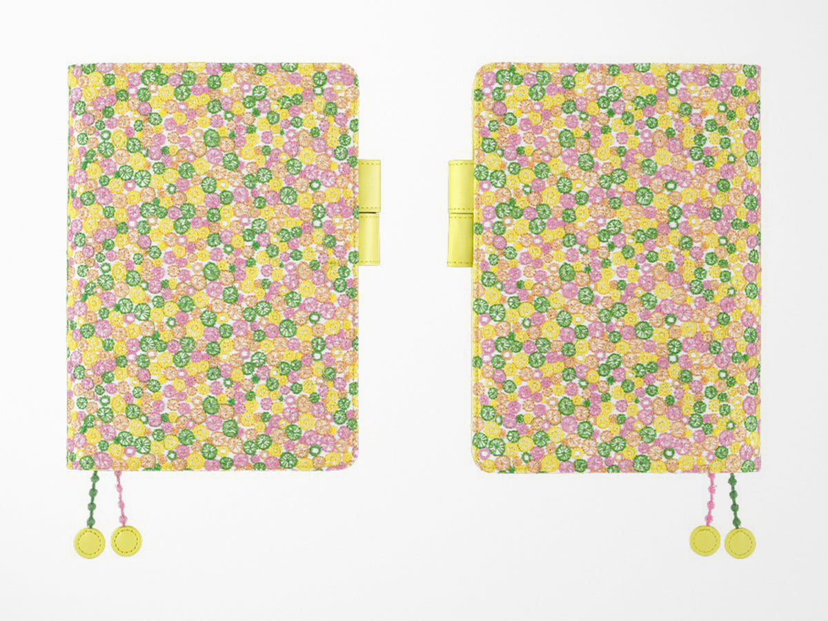 Hobonichi Techo A5 Cousin Cover - minä perhonen: skyful