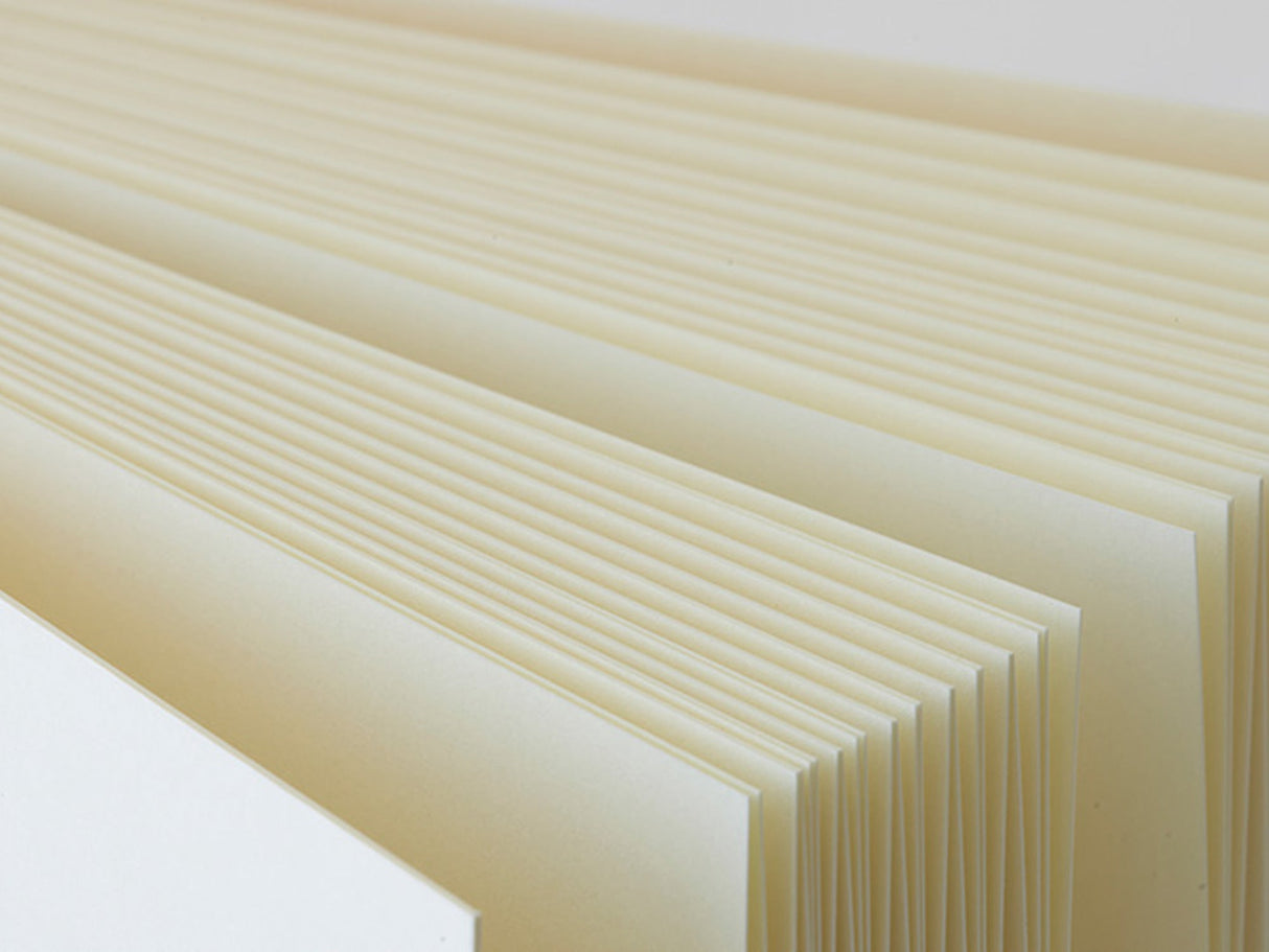 MD Notebook Thick A5 Square Blank A