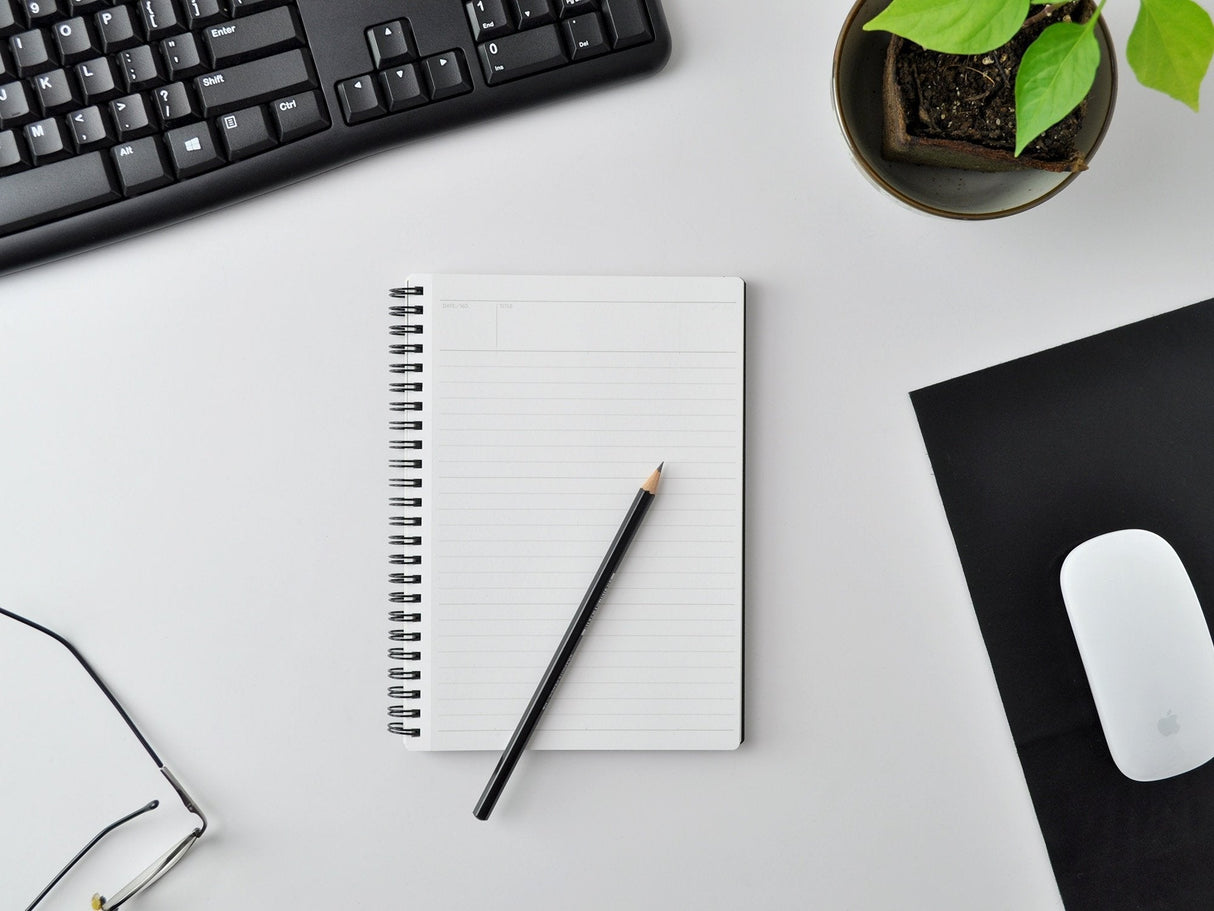 Maruman Mnemosyne Notebook N194A - B5 Lined