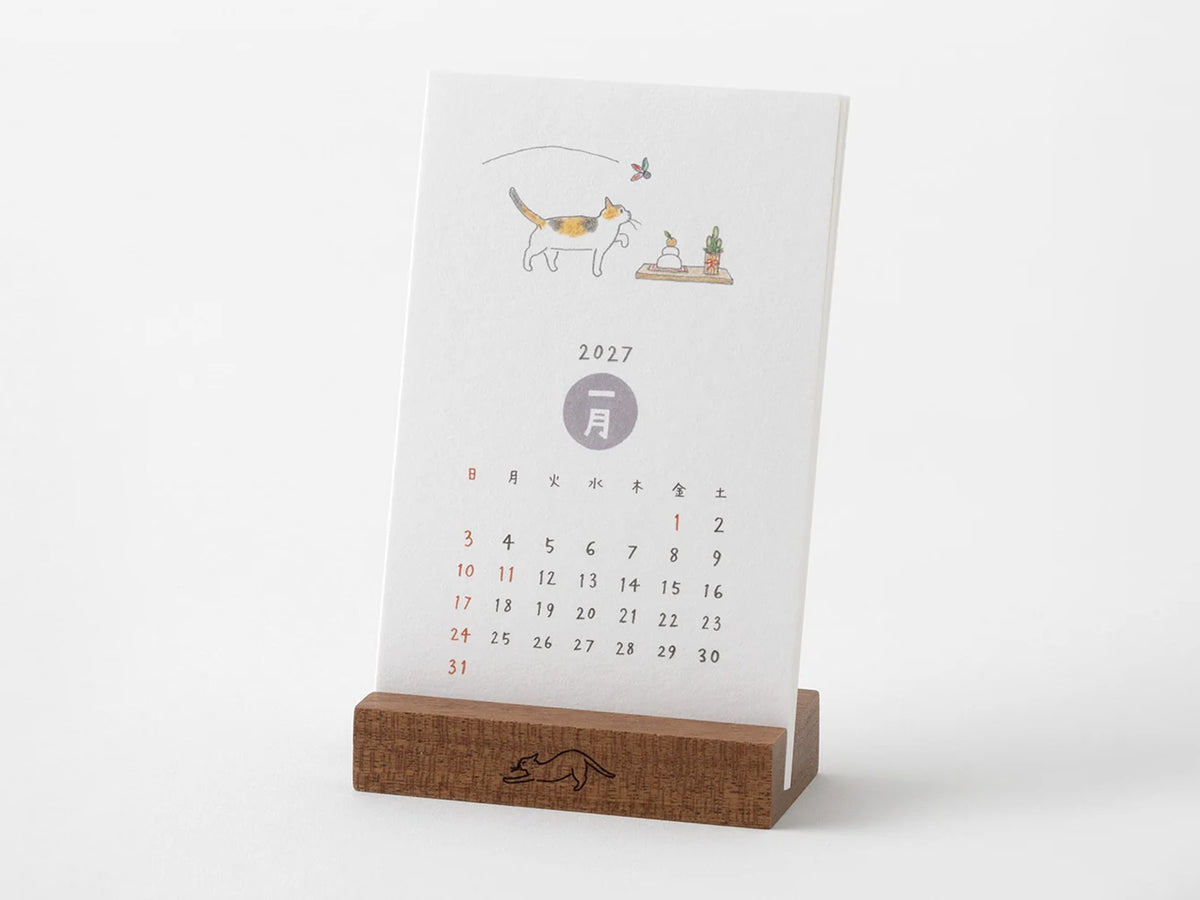 Midori Stand Calendar 2027 - Cat