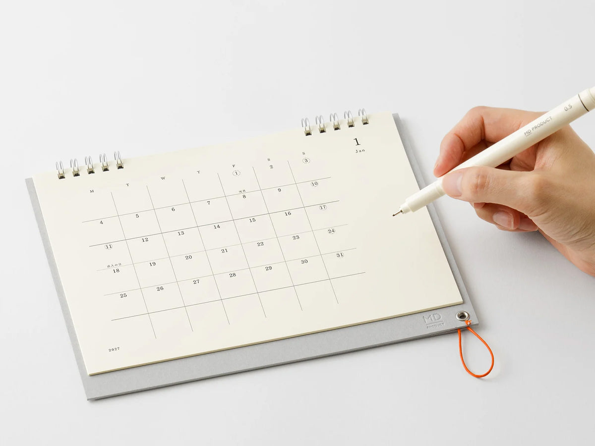 MD Desk Calendar 2027 Monthly + Memo