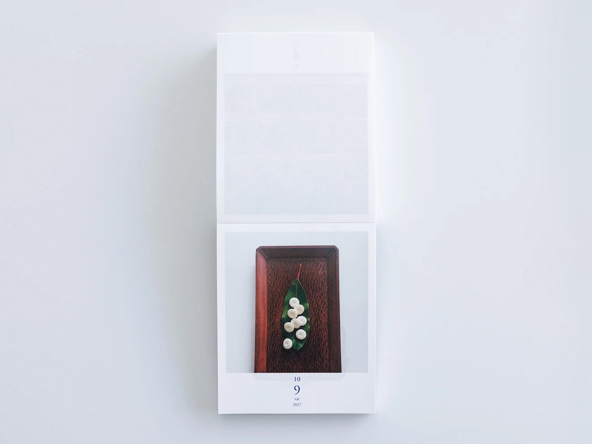 Hobonichi Weeksdays: Daily Desktop Calendar 2027