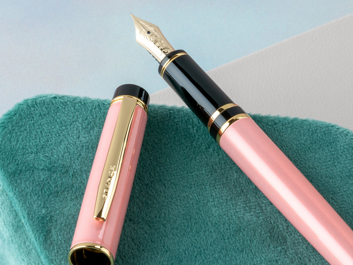 Pilot Grance Fountain Pen - Pearl Pink