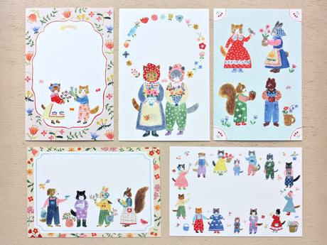 Aiko Fukawa Postcard Writing Pad - Little Fluffy Friends