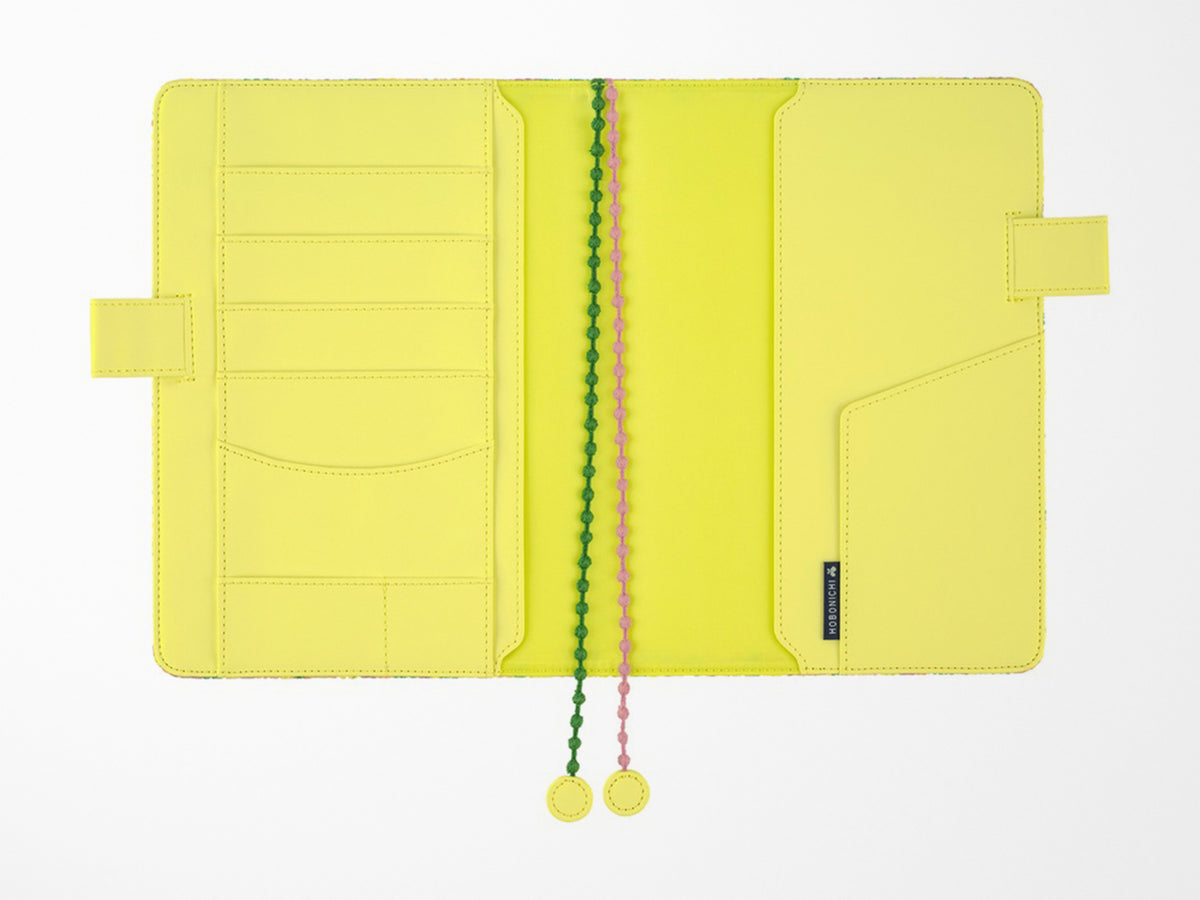 Hobonichi Techo A5 Cousin Cover - minä perhonen: skyful