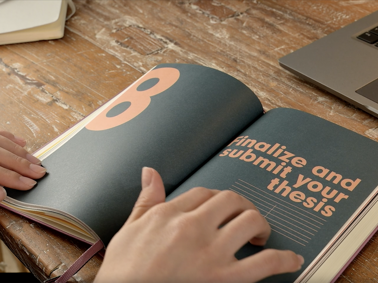 Leuchtturm 1917 Thesis Journal - Forest Green