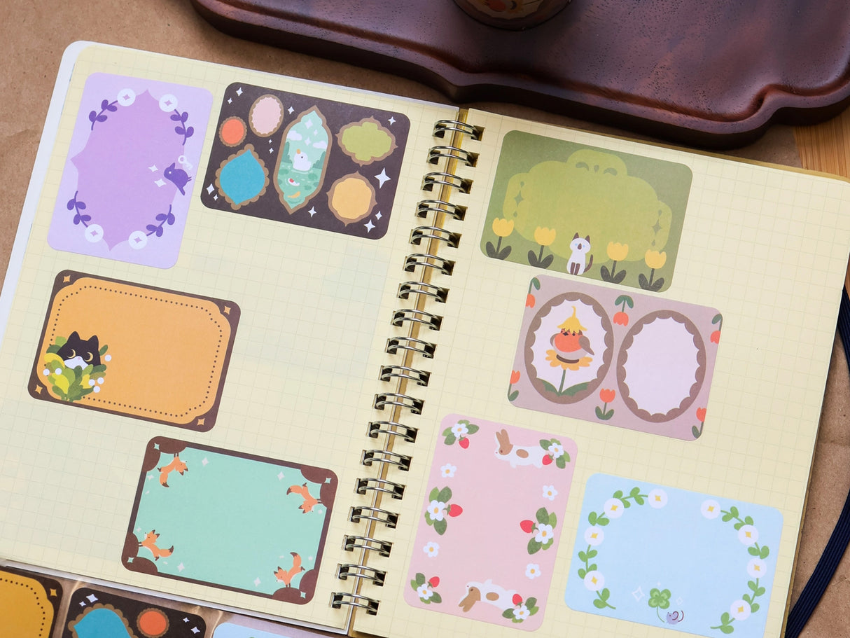 Paper Roll Labels - Retro Frames