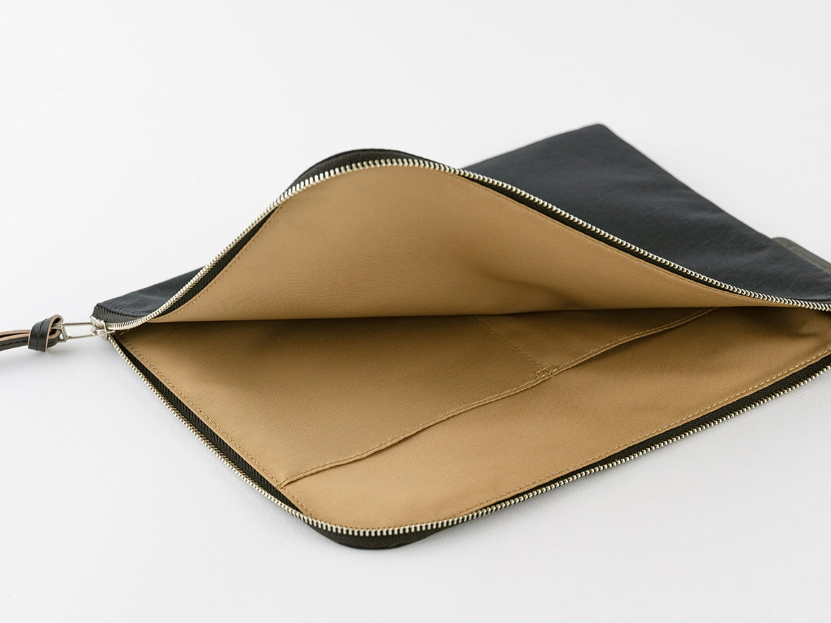 Tragen Flat Pouch - A5 Black*
